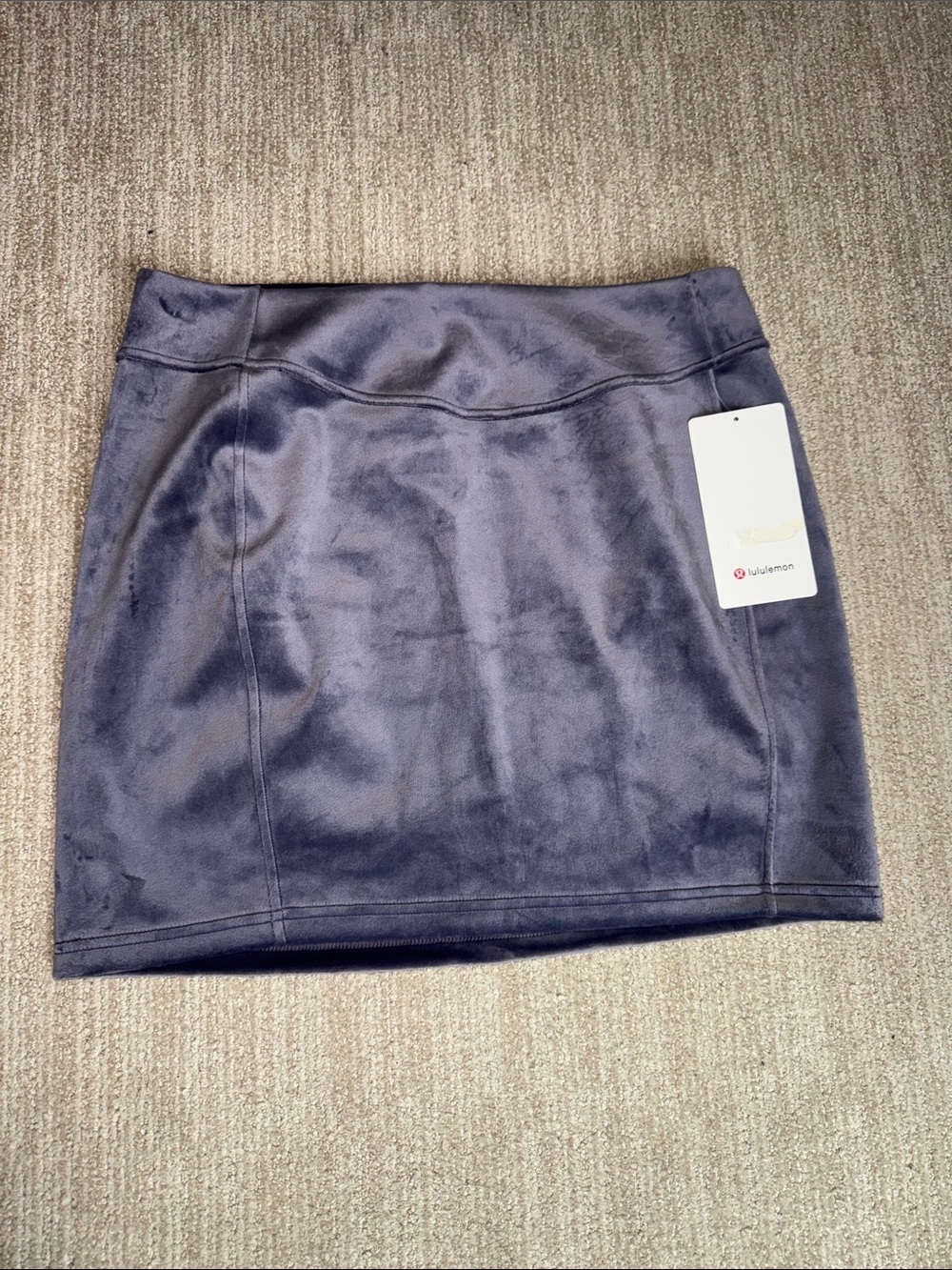 Lululemon Woman's Size L Nightfall Scuba High-Rise Mini Skirt Velvet